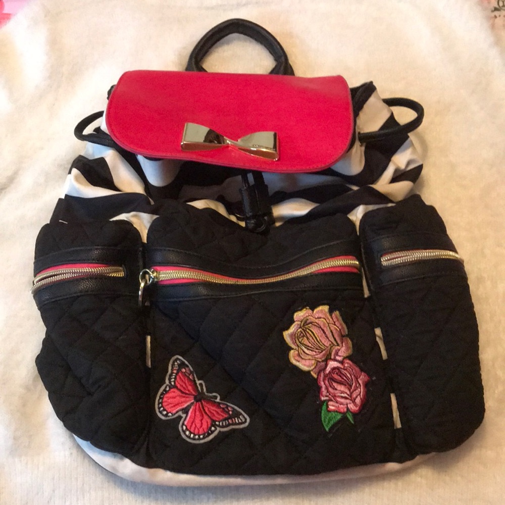 ❌SOLD❌Betsey Johnson Backpack - Picture 1 of 16